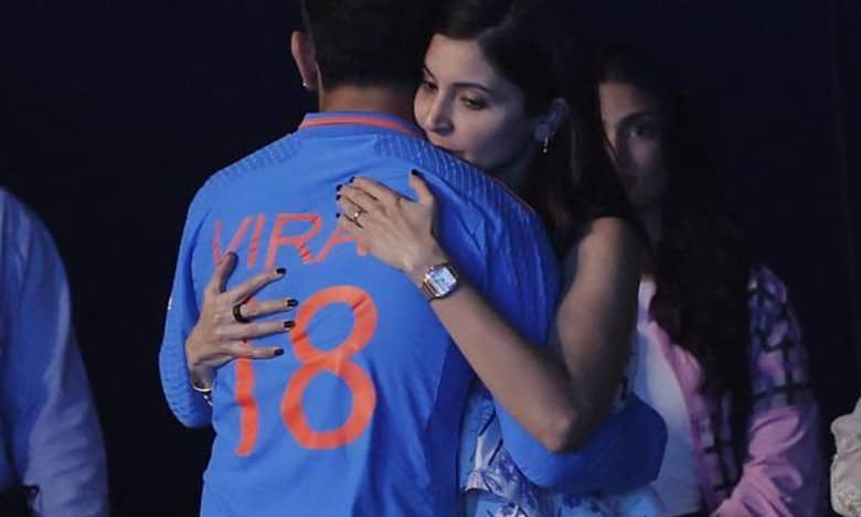 Anushka Sharma hugs Virat Kohli after team India's loss in World Cup 2023 final