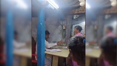 Telangana: BRS cadre makes voters 'swear on God' while distributing money, booked