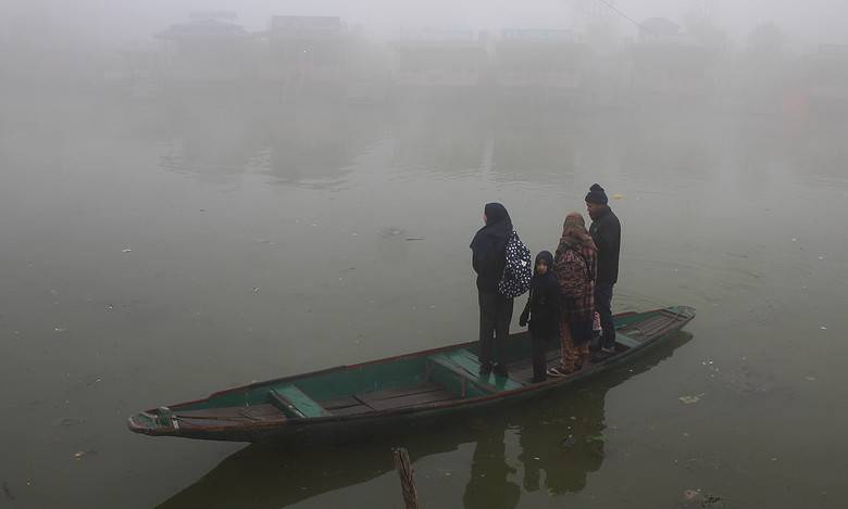 In pics: Dense fog engulfs Kashmir as Srinagar records coldest night of season