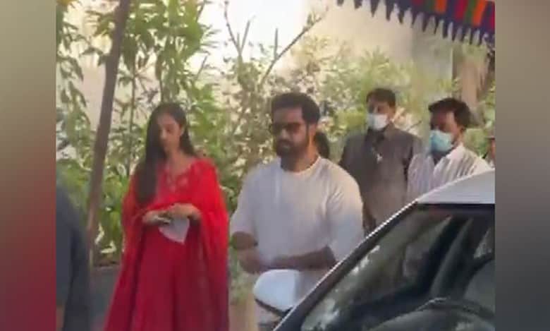 Hyderabad: Jr NTR arrives with his family to cast votes in Telangana Assembly polls