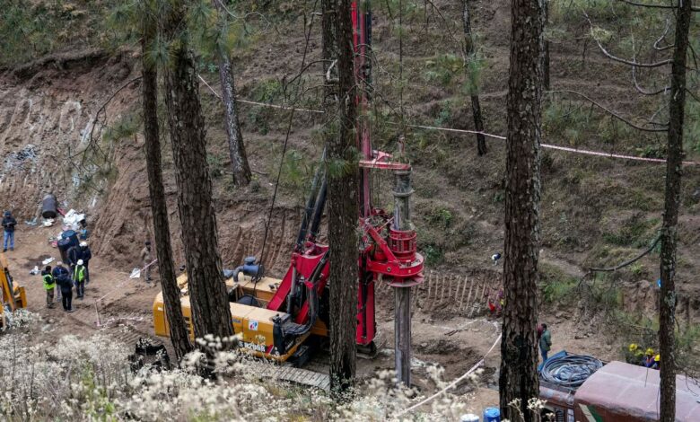 Efforts on to retrieve broken parts of auger machine, vertical drilling starts at Silkyara tunnel: NDMA