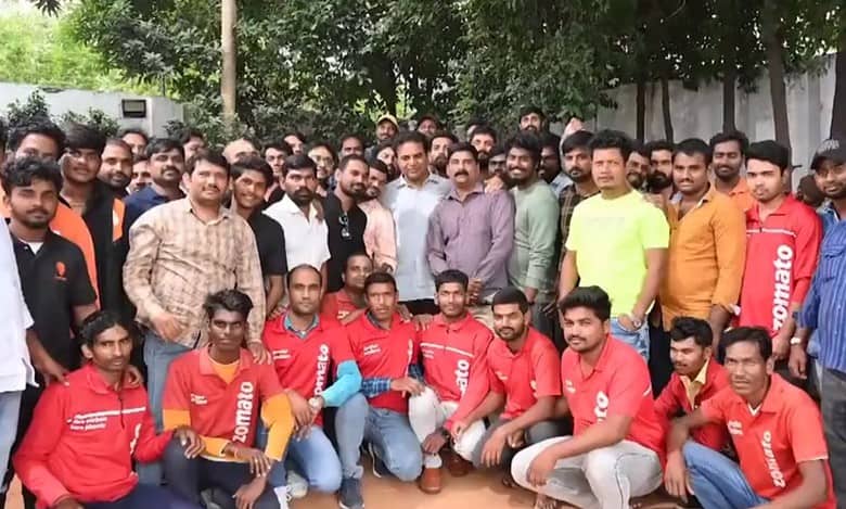 Tripartite Welfare Board after Dec 3, KTR promise to Telangana gig workers