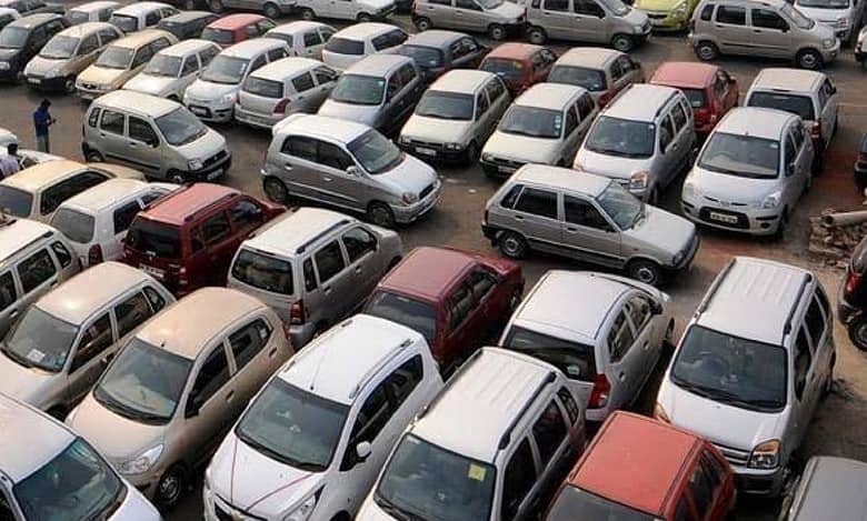 Bahrain approves import of 10-year-old cars