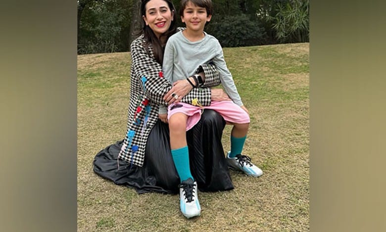 Karisma Kapoor shares glimpse from Taimur's birthday celebration