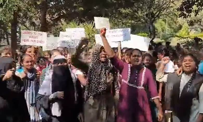 Nizam College Row: Principal asks students to move to Hotels for facilities