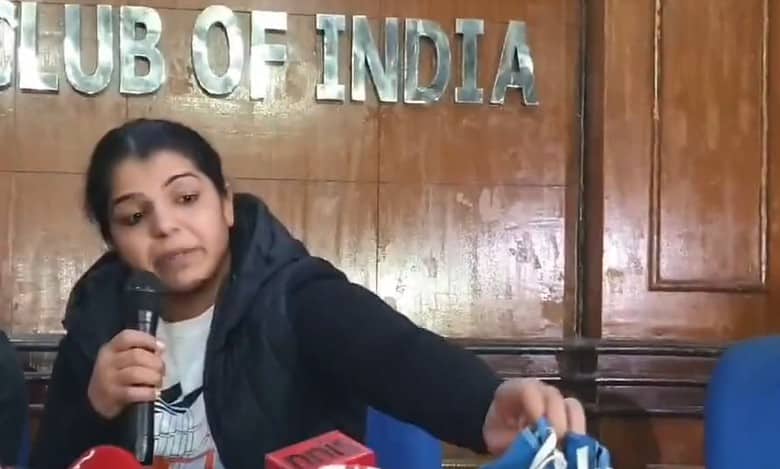 WFI without Sanjay Singh is acceptable to us: Sakshi Malik