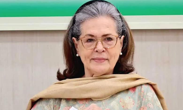Privilege notice filed against Sonia Gandhi over 'poor woman' remark on President