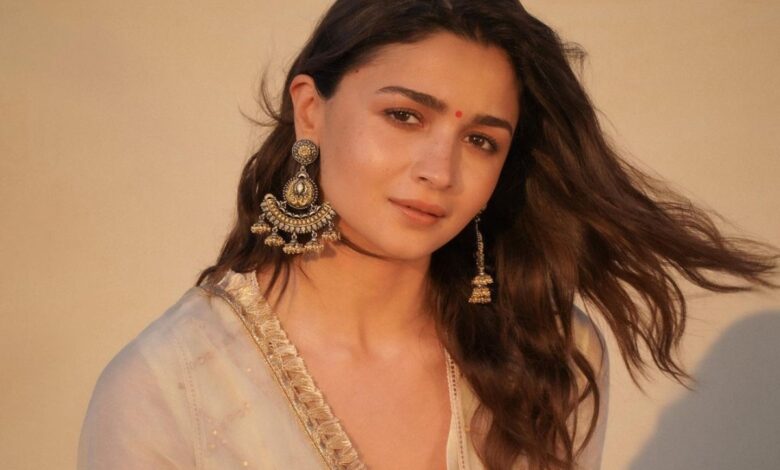 'Smile, Sparkle, Saudi': Alia Bhatt is in Jeddah, know why