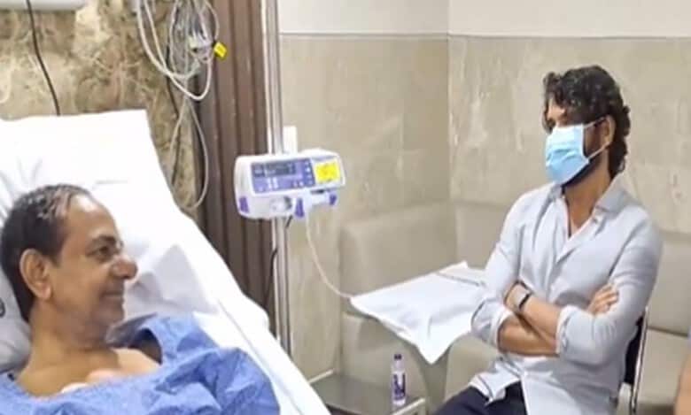 Nagarjuna Akkineni calls on KCR at hospital