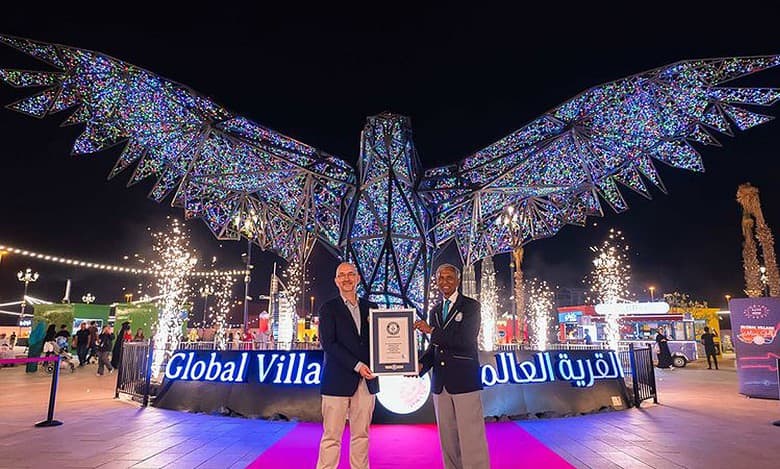 Watch: Dubai is now home to the world’s largest illuminated steel sculpture of a bird