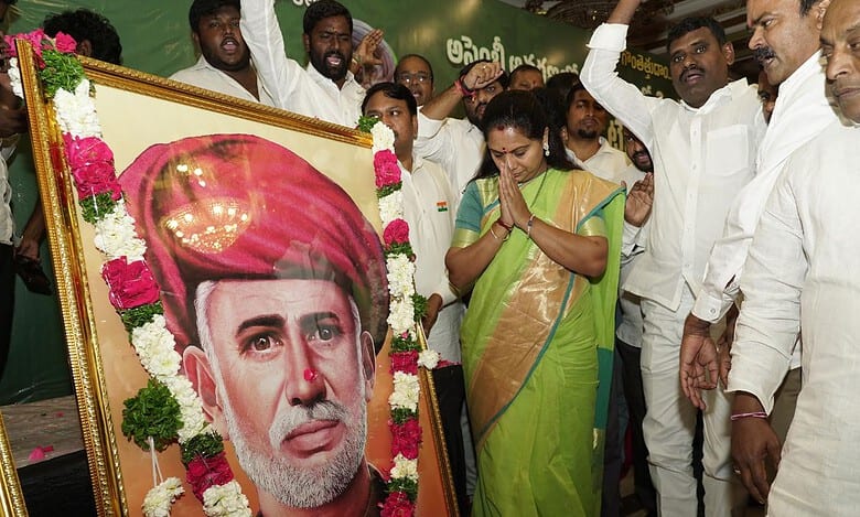 Install Phule's statue at Telangana Assembly: Kavitha asks Congress govt