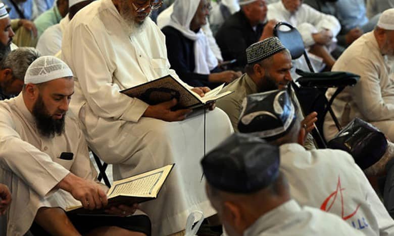 Over 347,000 convert to Islam across Saudi Arabia in 5 years