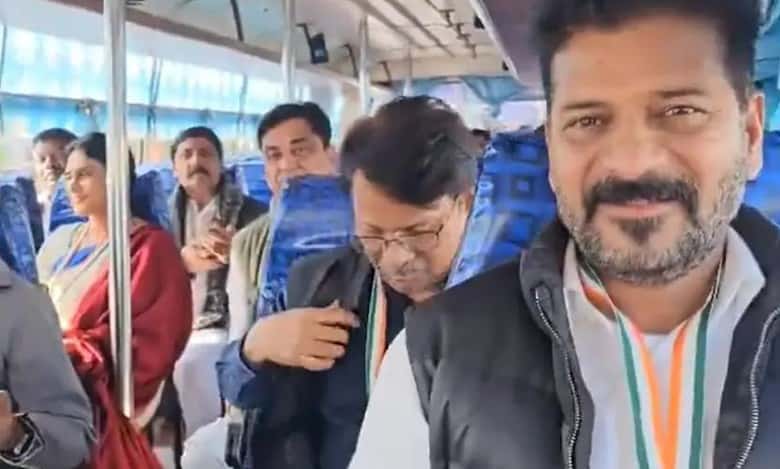 Revanth, Sharmila join Rahul Gandhi's Bharat Jodo Nyay Yatra in Manipur