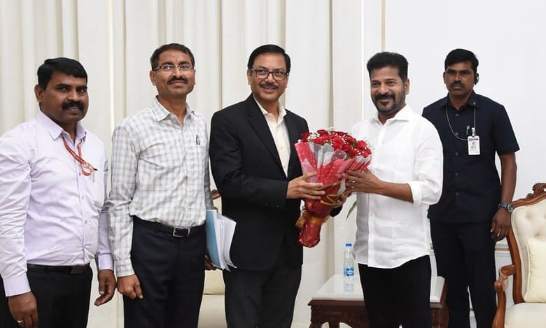 Telangana CM asks SCR to develop Vikarabad-Krishna railway line