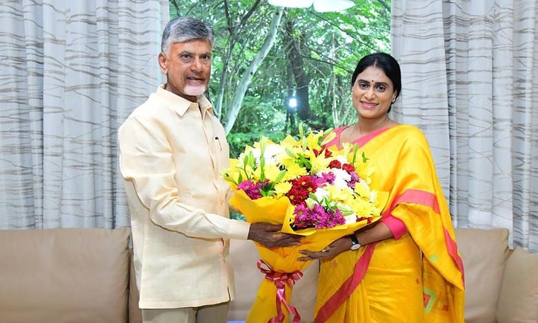YS Sharmila meets Chandrababu to invite him for son’s wedding
