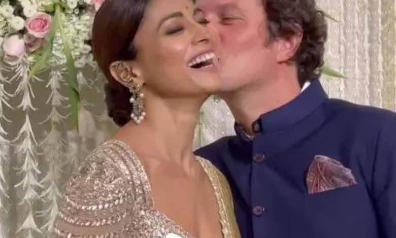 Video of hubby kissing Shriya Saran at Ira Khan wedding reception goes viral