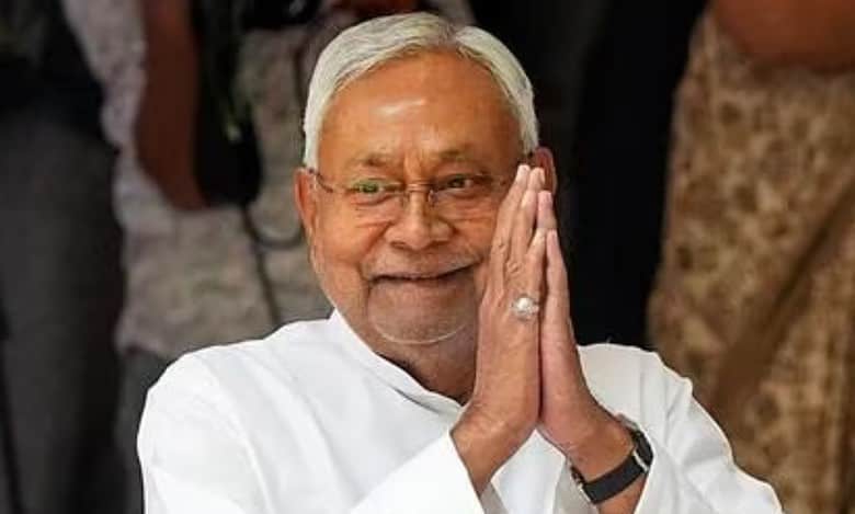 CM Nitish Kumar inspects Ganga Ghats, arrangements ahead of Chhath Puja in Patna