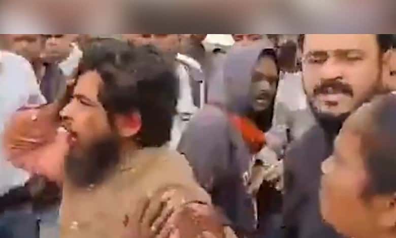 Chhattisgarh man hit by Hindutva mob, no arrests despite police presence