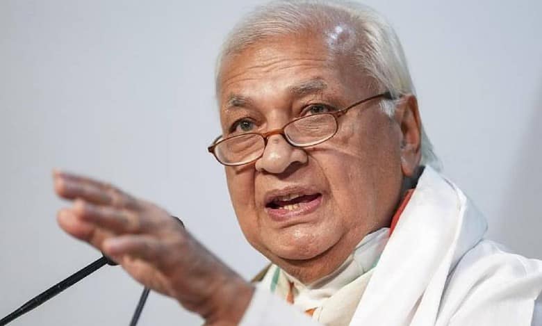 Centre extends Z+ security to Kerala Guv after SFI black flag protest