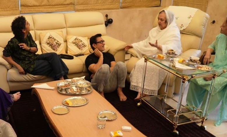 Aamir Khan, ex-wife Kiran Rao celebrate New Year with Saira Banu