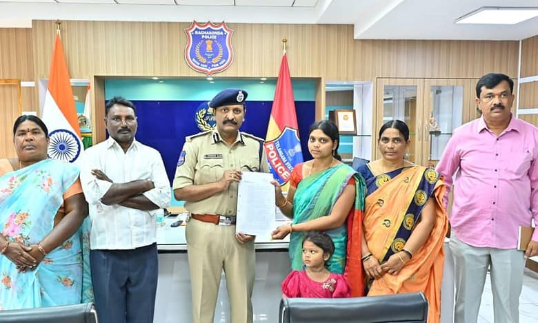 Praja Vani effect: Widow of Telangana constable granted job
