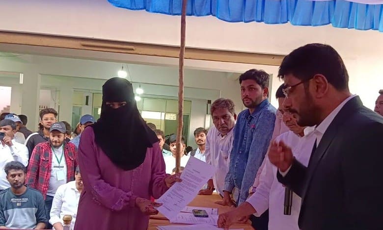 Ahead of Lok Sabha polls, AIMIM organizes job fairs in Hyderabad