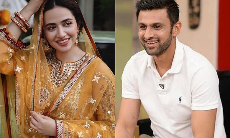 Video of Shoaib Malik flirting with Sana Javed goes viral