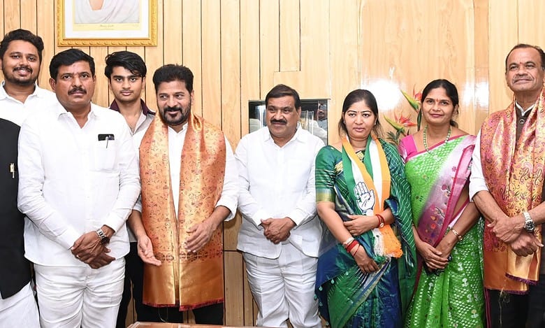 Former Telangana minister, GHMC ex-mayor quit BRS, join Congress