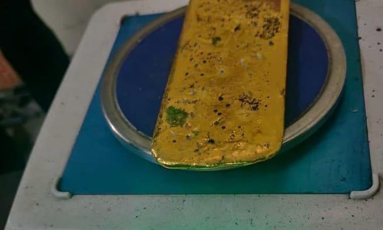Delhi: Flyers from Muscat held for smuggling gold worth Rs 81 lakh