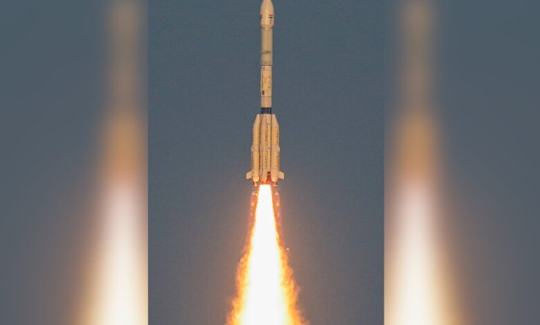 GSLV rocket carrying INSAT-3DS meteorological satellite lifts-off