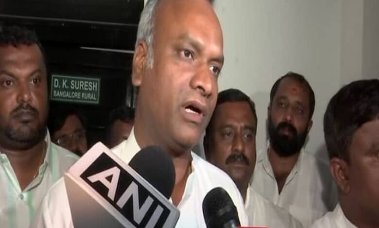 Centre must intervene & rescue youths stuck in Russia: Karnataka Minister