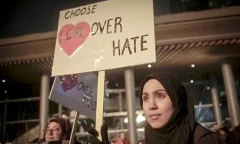 UK reports over 300% rise in anti-Muslim hate crimes since Oct 7