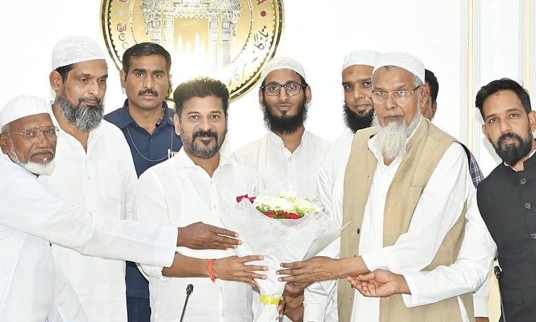 Muslim leaders meet Telangana CM, urge 4% quota implementation
