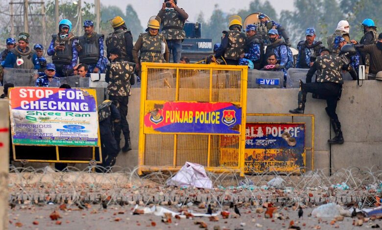 Farmers to resume Delhi Chalo' march today, security beefed up in city, borders