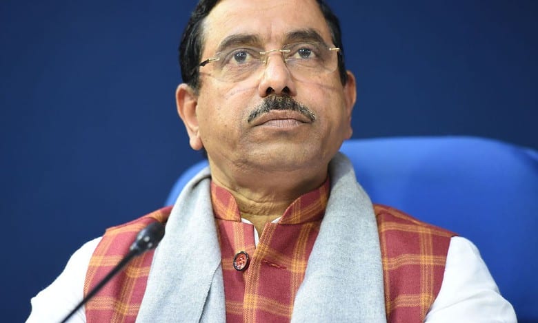 Leaders leaving INDIA bloc due to Rahul’s immaturity: Pralhad Joshi (ians)
