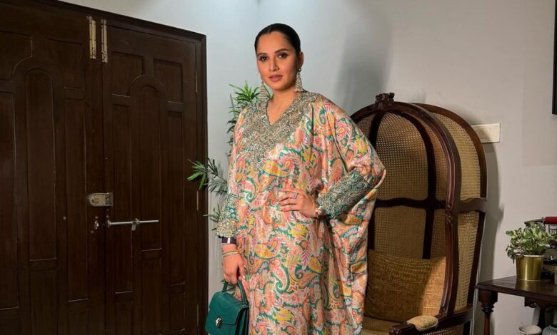 Sania Mirza carries exquisite Bvlgari purse, it is worth Rs...
