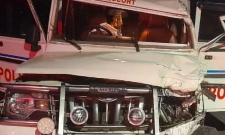 Andhra minister’s convoy collides with autorickshaw, one killed
