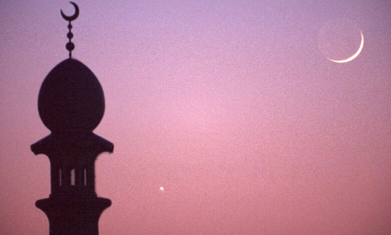 Maharashtra minority commission pushes to reduce work hours for Ramzan