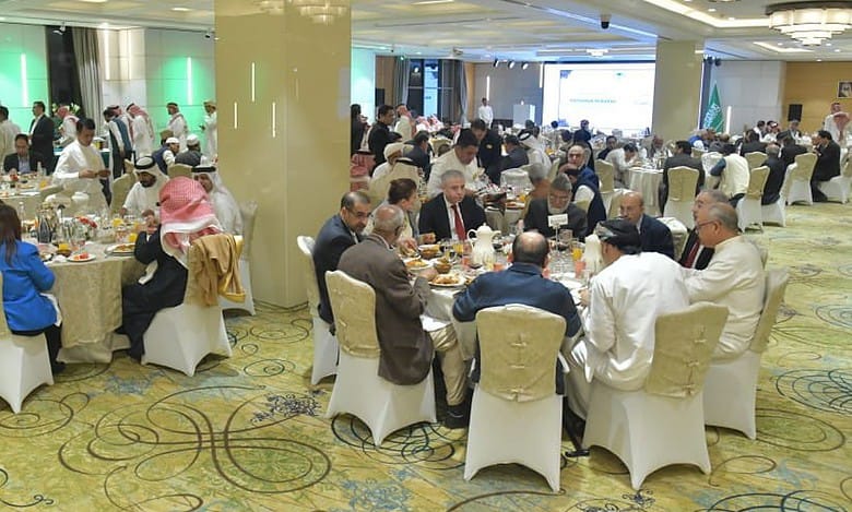 Saudi Arabia hosts grand Iftar banquet at India's largest mosque