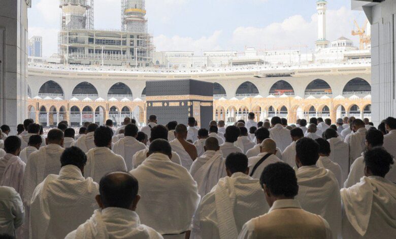 Saudi minister praises security personnel for successful Umrah season