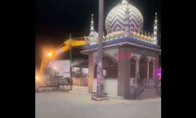 Gujarat: Dargah demolished overnight amid heavy police presence
