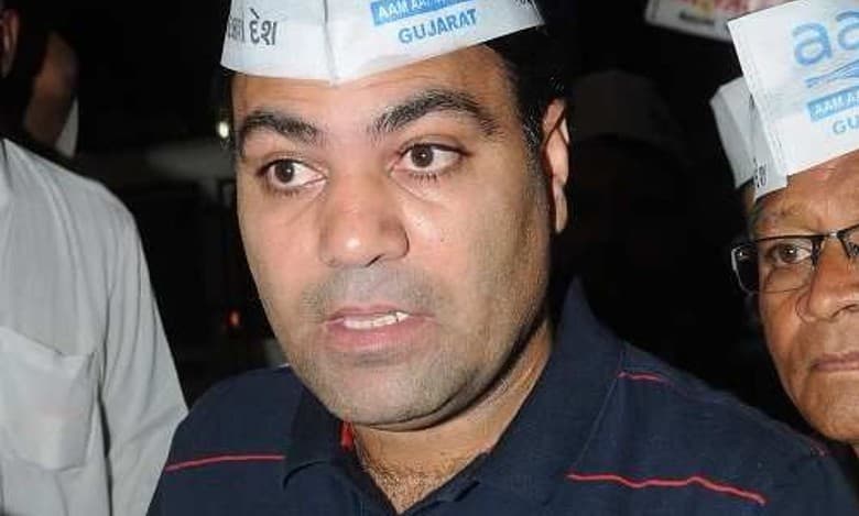 I-T dept searches premises linked to AAP's Delhi MLA Gulab Yadav, others in tax evasion case