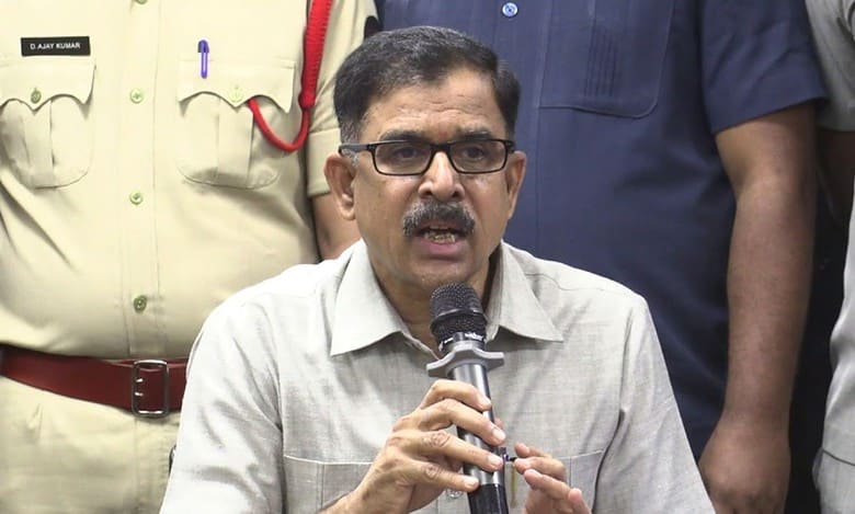 Phone tapping case: BJP leader complaints intimidation by ex-DCP