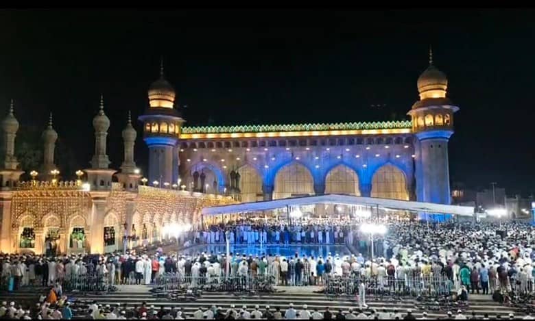 Hyderabad: Security lapse at Makkah masjid as intruder makes his way to Khateeb
