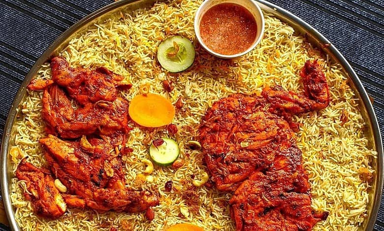 Free Mandi at THIS Hyderabadi eatery, it has Munawar Faruqui's link