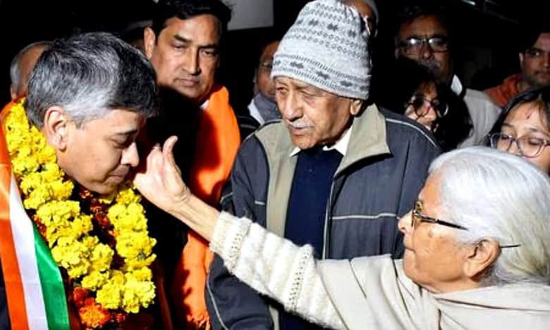 Navy official freed from Qatar prison, father write to PM Modi