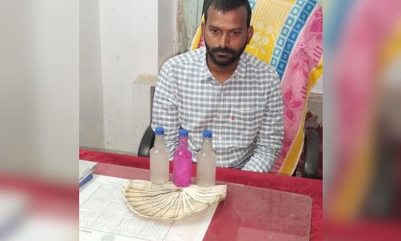 Hyderabad: DCA inspector arrested by ACB for demanding bribe