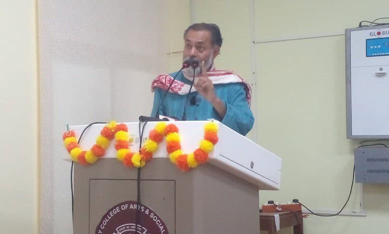 Yogendra Yadav has warned that the Republic of India is under threat.