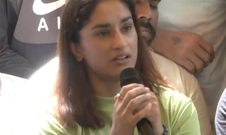 Please announce date, time, venue, format of Olympic trials: Vinesh to ministry