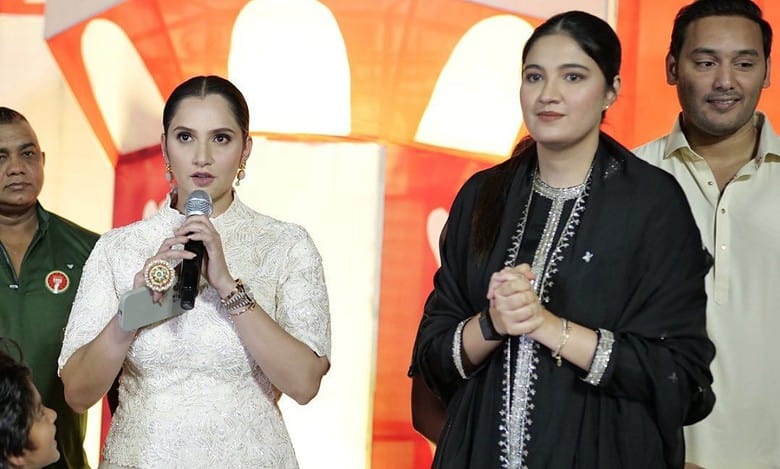 'Namaz first,' says Sania Mirza at Hyderabad's Daawat-e-Ramzan